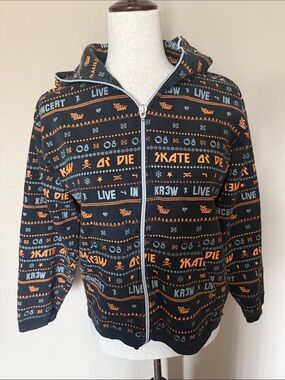 Sweatshirt skater style